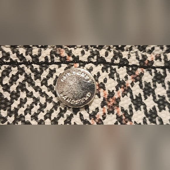 Lands’ End Wristlet 7.5 x 5 black/white/red Cotton Hoodstooth - Picture 3 of 5